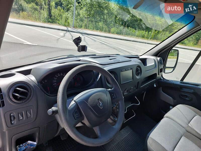Автовоз Renault Master 2018 в Львове