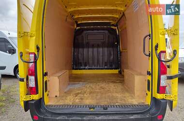 Грузовой фургон Renault Master 2020 в 