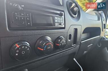 Грузовой фургон Renault Master 2018 в 
