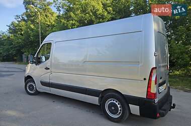 Грузовой фургон Renault Master 2018 в 