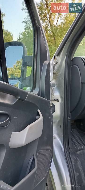 Грузовой фургон Renault Master 2014 в Ровно