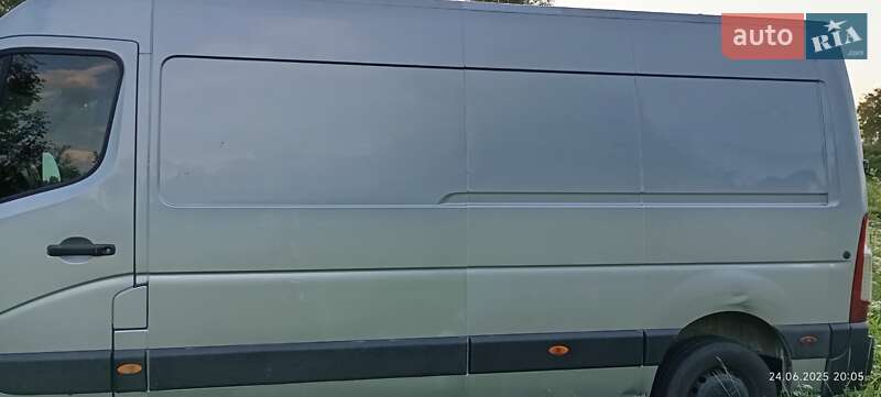 Грузовой фургон Renault Master 2014 в Ровно