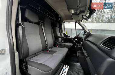 Вантажний фургон Renault Master 2020 в 