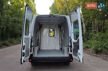 Грузовой фургон Renault Master 2019 в 