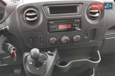 Грузовой фургон Renault Master 2019 в 