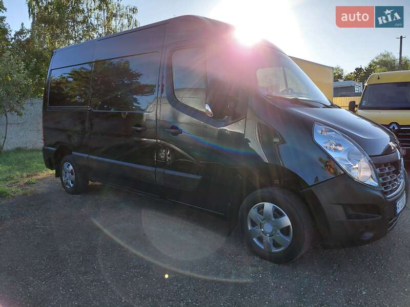 Грузовой фургон Renault Master 2016 в Ивано-Франковске