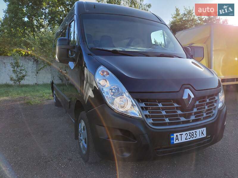 Грузовой фургон Renault Master 2016 в Ивано-Франковске