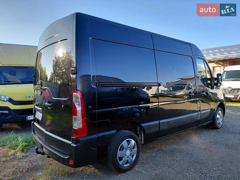 Грузовой фургон Renault Master 2016 в Ивано-Франковске