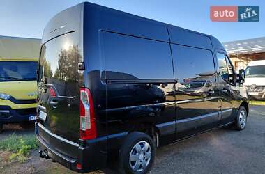 Грузовой фургон Renault Master 2016 в 