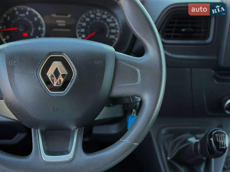 Грузовой фургон Renault Master 2019 в Луцке