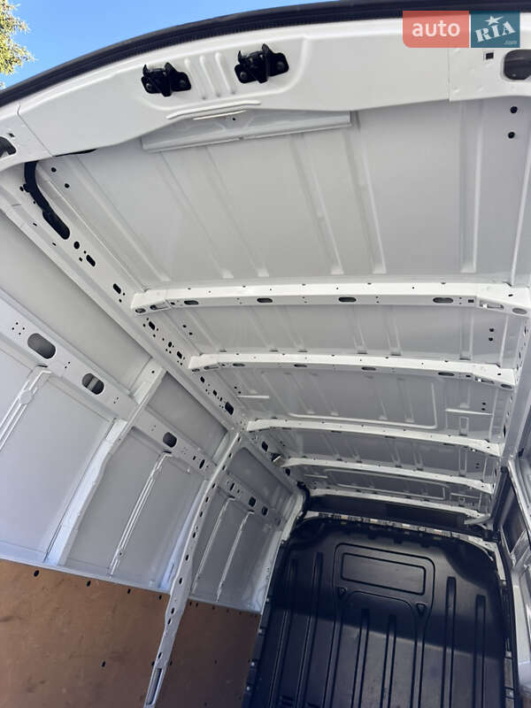 Грузовой фургон Renault Master 2020 в Дубно