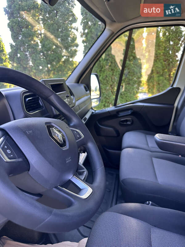 Грузовой фургон Renault Master 2020 в Дубно