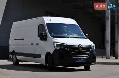 Грузовой фургон Renault Master 2020 в 