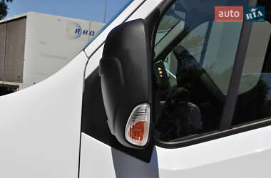Грузовой фургон Renault Master 2020 в 