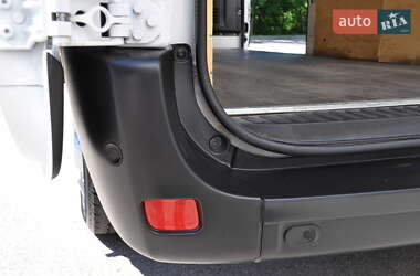 Грузовой фургон Renault Master 2020 в 