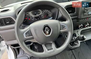 Вантажний фургон Renault Master 2022 в 