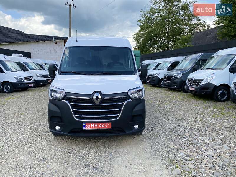 Грузовой фургон Renault Master 2021 в Хусте