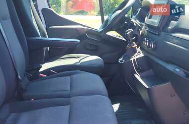 Грузовой фургон Renault Master 2020 в 