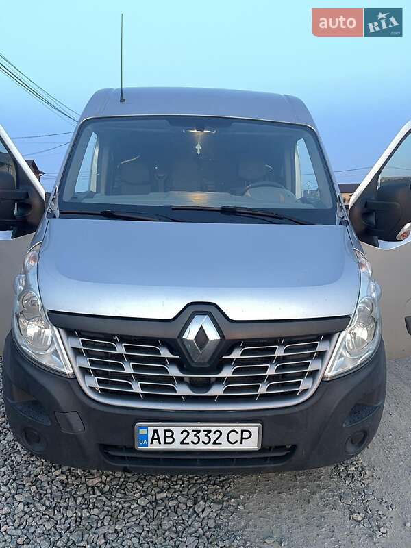 Грузовой фургон Renault Master 2015 в Виннице