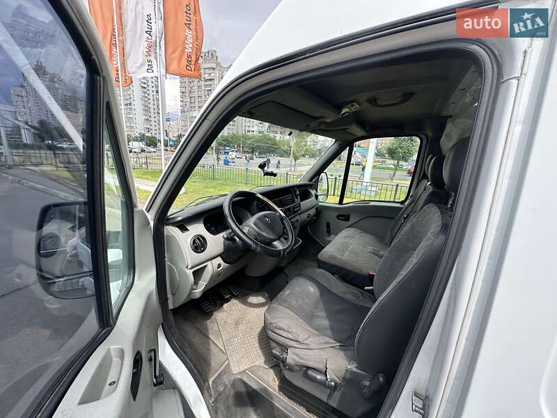 Грузовой фургон Renault Master 2008 в Киеве