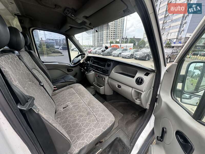 Грузовой фургон Renault Master 2008 в Киеве