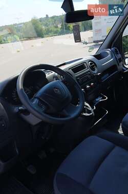 Грузовой фургон Renault Master 2018 в 
