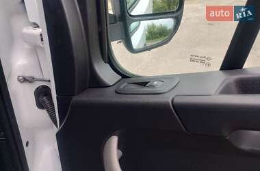 Вантажний фургон Renault Master 2018 в 