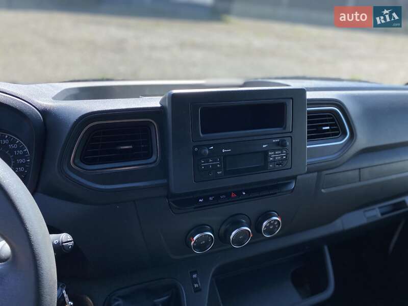 Тентований Renault Master 2021 в Хусті