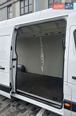 Грузовой фургон Renault Master 2021 в 