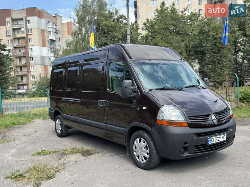 Вантажний фургон Renault Master 2010 в Хмельницькому