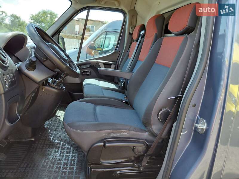 Грузовой фургон Renault Master 2016 в Ивано-Франковске