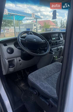 Грузовой фургон Renault Master 2009 в 