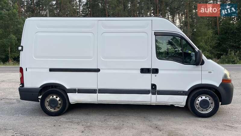 Грузовой фургон Renault Master 2007 в Тараще