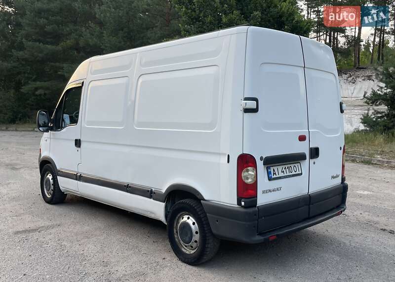Грузовой фургон Renault Master 2007 в Тараще