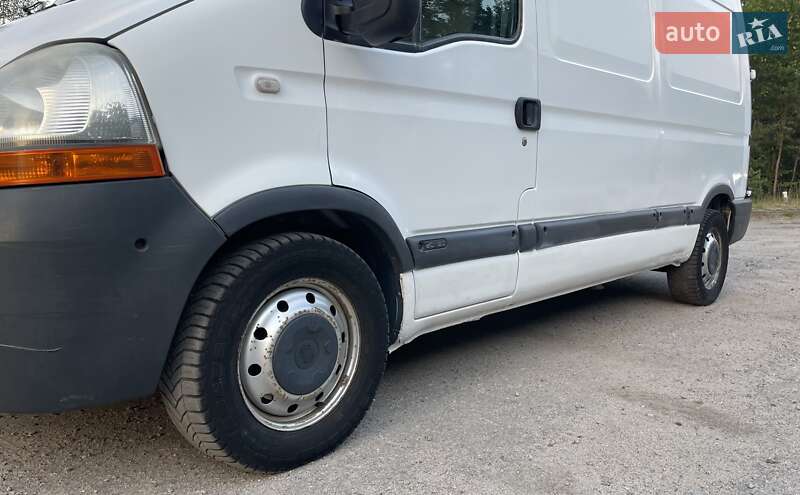 Грузовой фургон Renault Master 2007 в Тараще