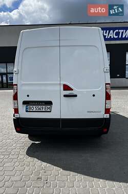 Грузовой фургон Renault Master 2018 в 