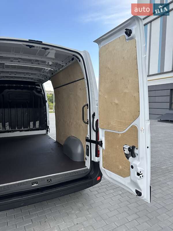 Грузовой фургон Renault Master 2022 в Ковеле