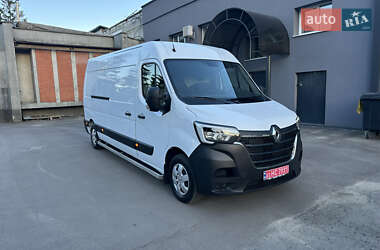 Грузовой фургон Renault Master 2020 в 