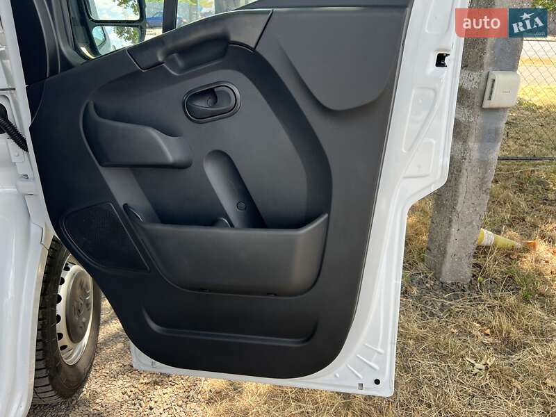 Грузовой фургон Renault Master 2020 в Одессе