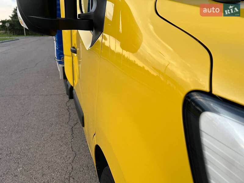 Тентованый Renault Master 2021 в Киеве