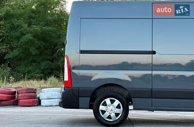 Грузовой фургон Renault Master 2020 в 