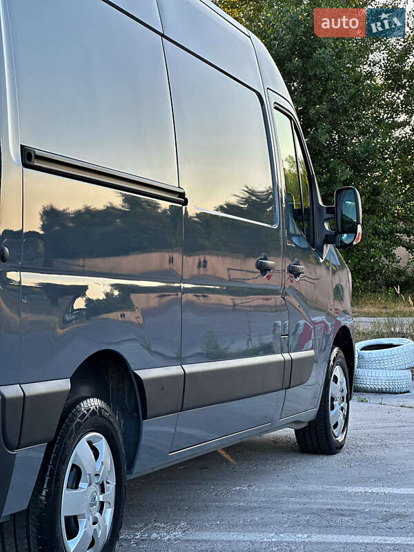Грузовой фургон Renault Master 2020 в Киеве