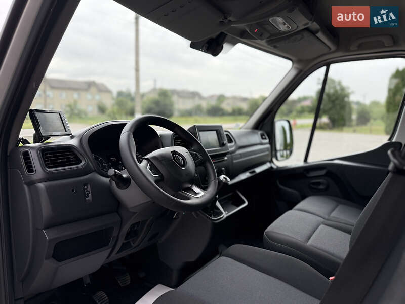 Тентованый Renault Master 2021 в Дубно