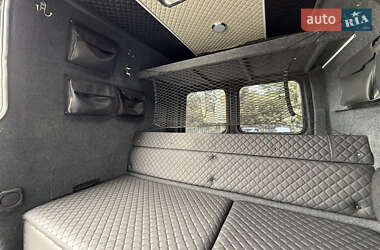 Грузопассажирский фургон Renault Master 2017 в 