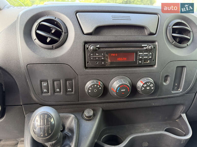 Тентованый Renault Master 2017 в Днепре
