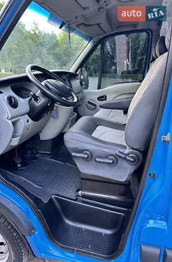 Грузовой фургон Renault Master 2008 в 