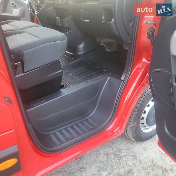 Грузовой фургон Renault Master 2018 в Луцке