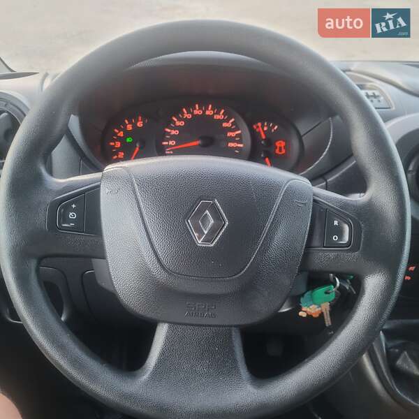 Грузовой фургон Renault Master 2018 в Луцке