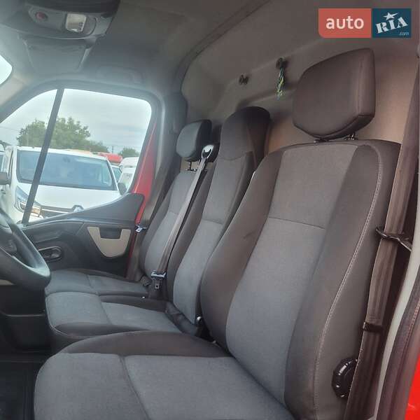 Грузовой фургон Renault Master 2018 в Луцке