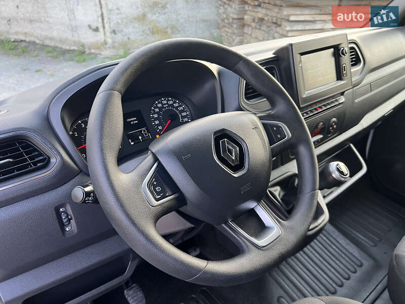 Грузовой фургон Renault Master 2021 в Дубно